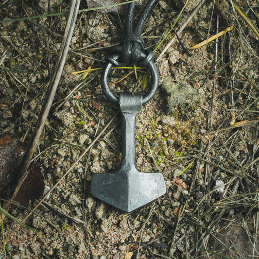 Forged mjolnir pendant