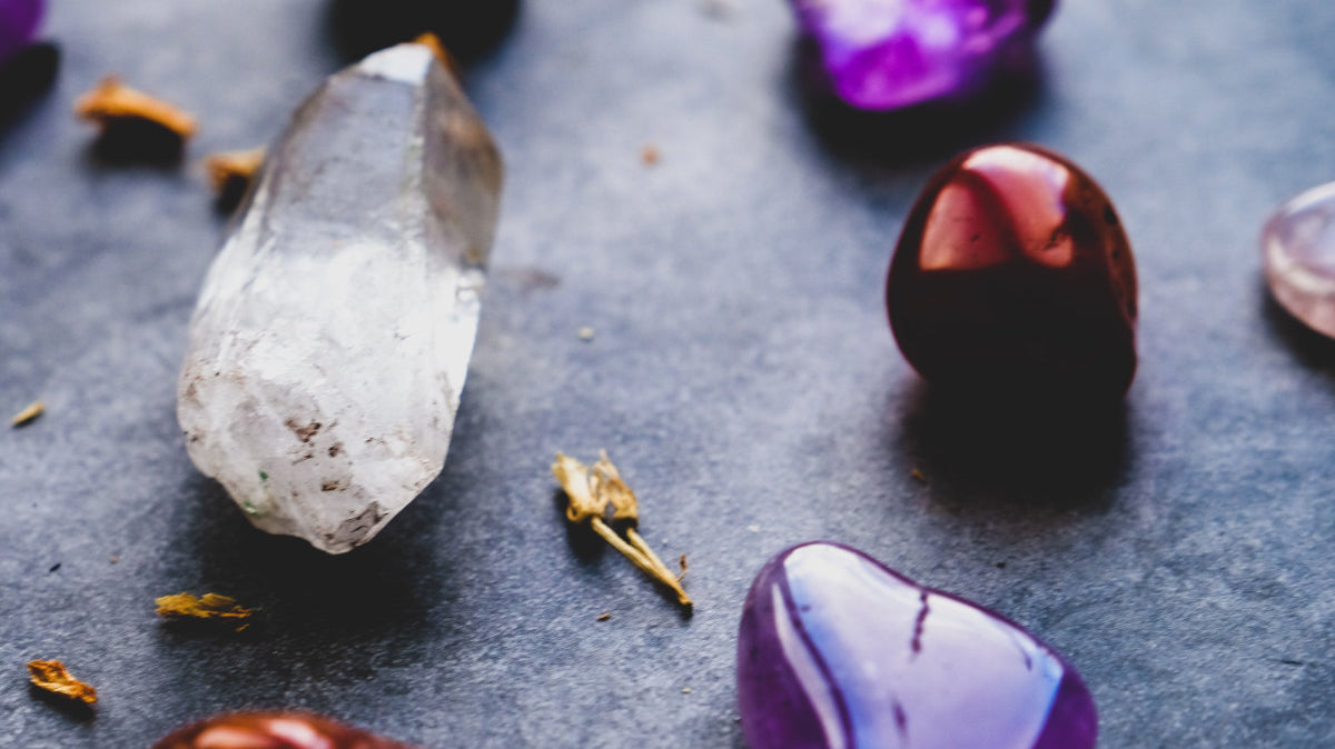 5 Crystals To Improve Your Day