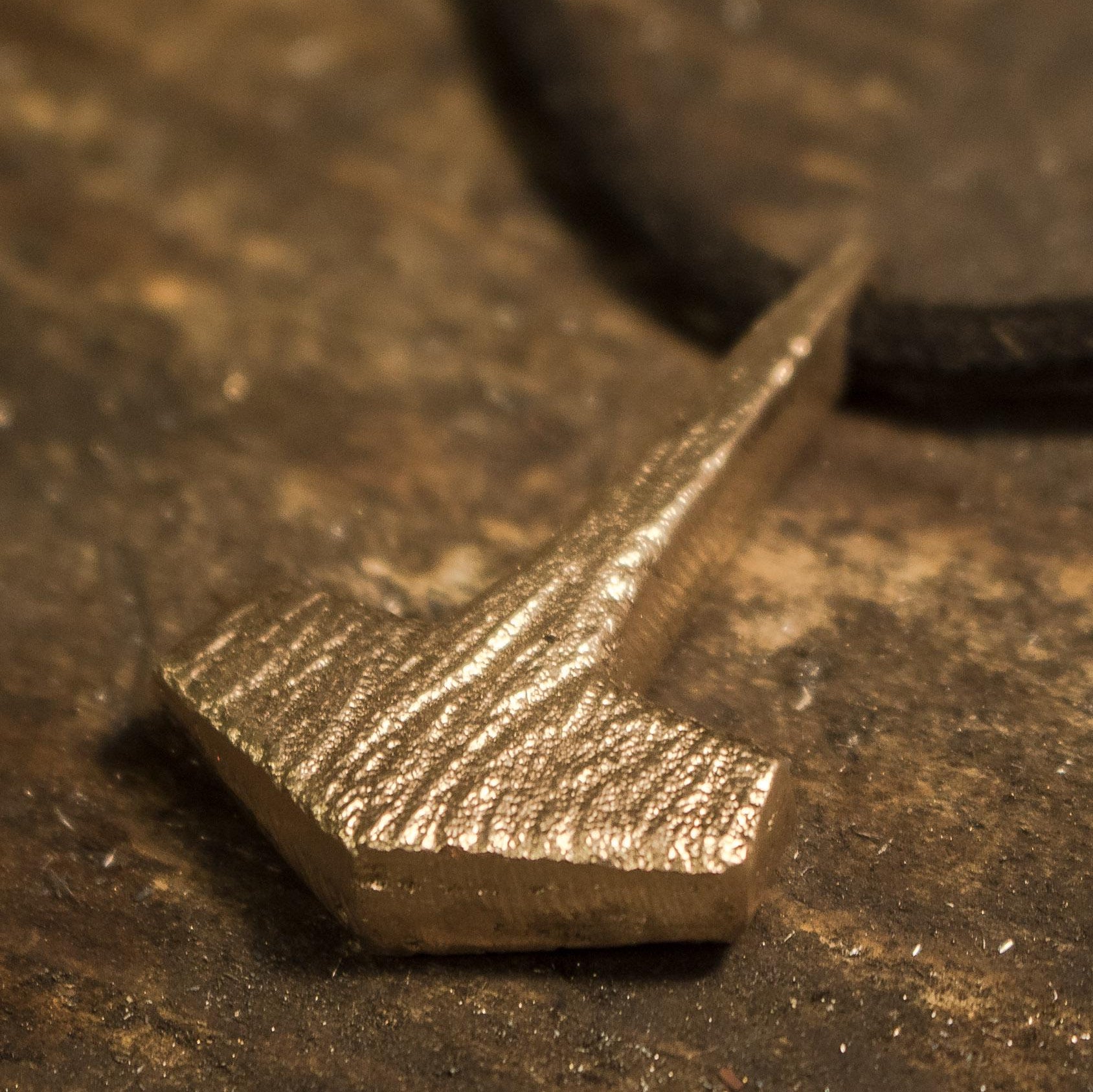 bronze thors hammer