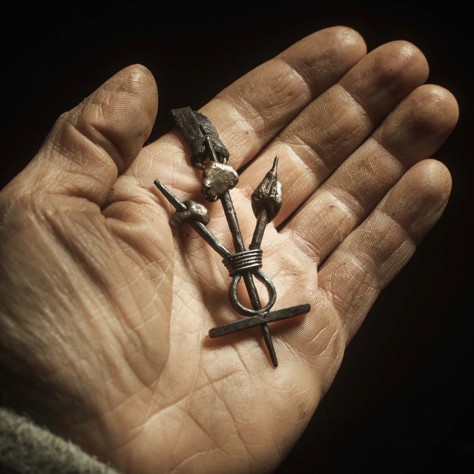 Your Scars are Your Mastery – On the Art of Owning Your Gaze