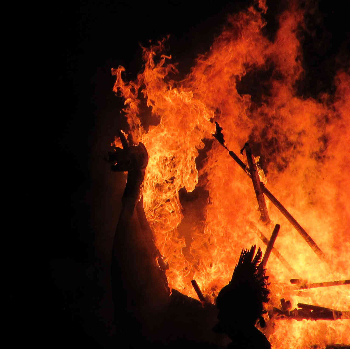 Viking funeral - norse pagan belief and traditions – Lufolk