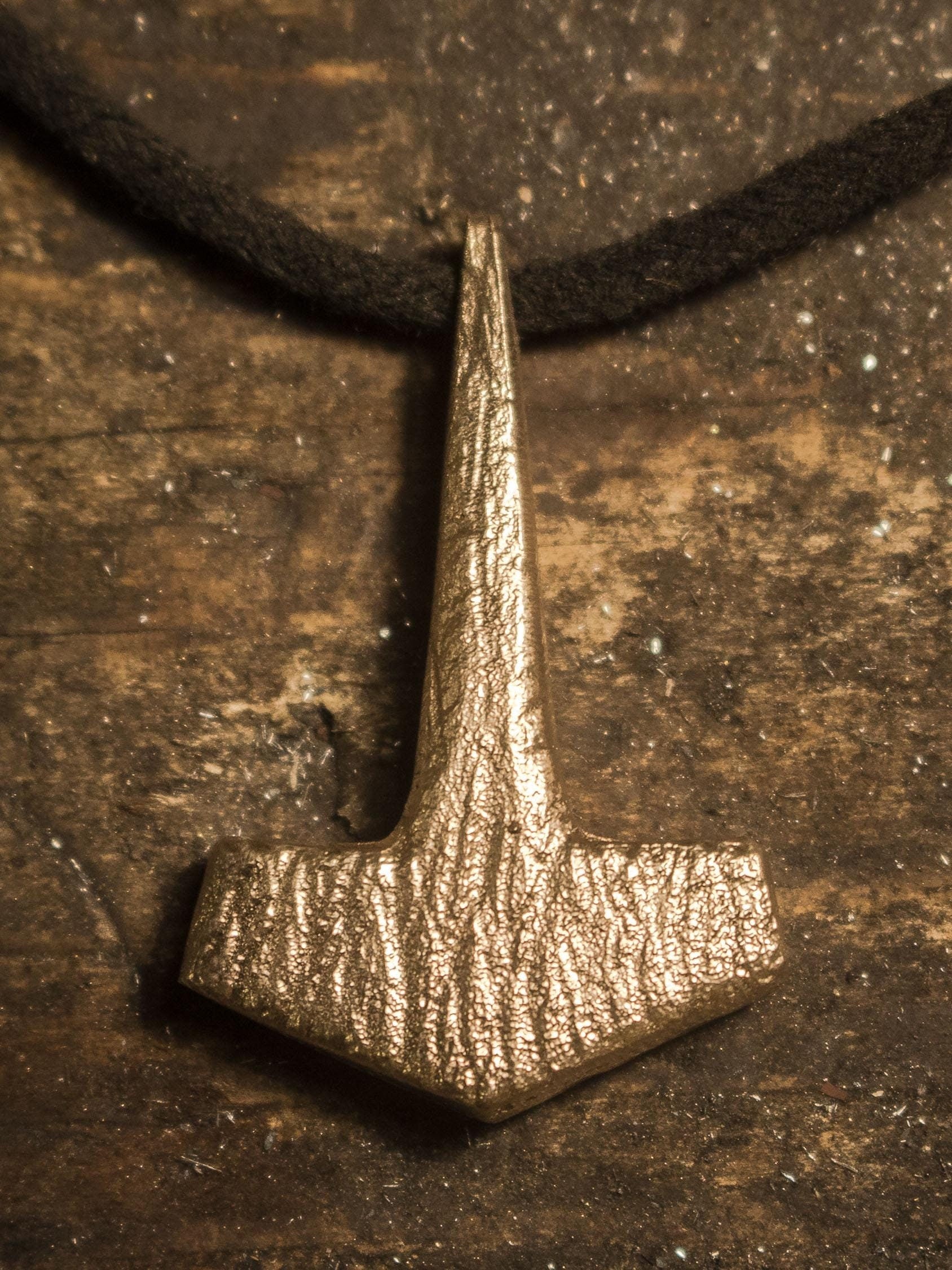 bronze thor&#39;s hammer necklace