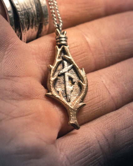 Bindrune Hammer Pendant main image 0